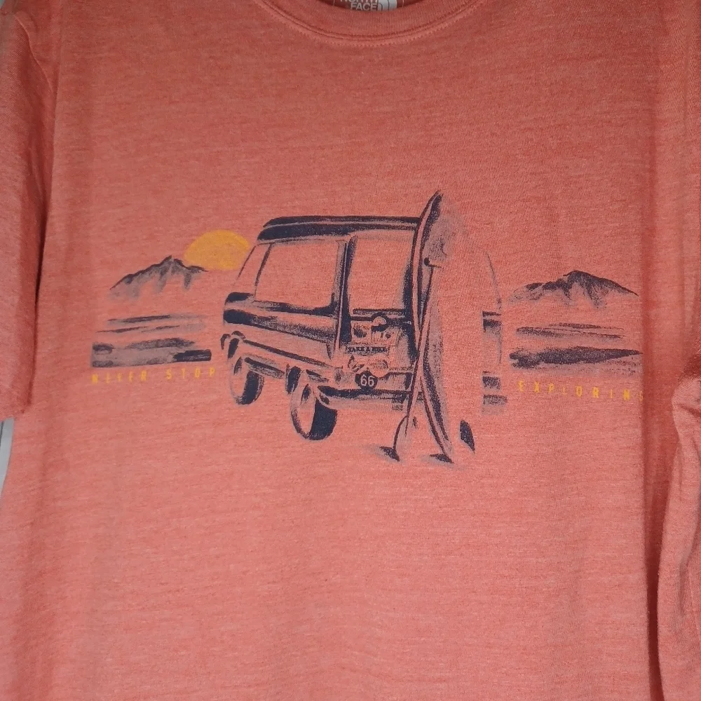 The North Face Slim Fit Men's Graphic T-Shirt - Picture 3 of 12